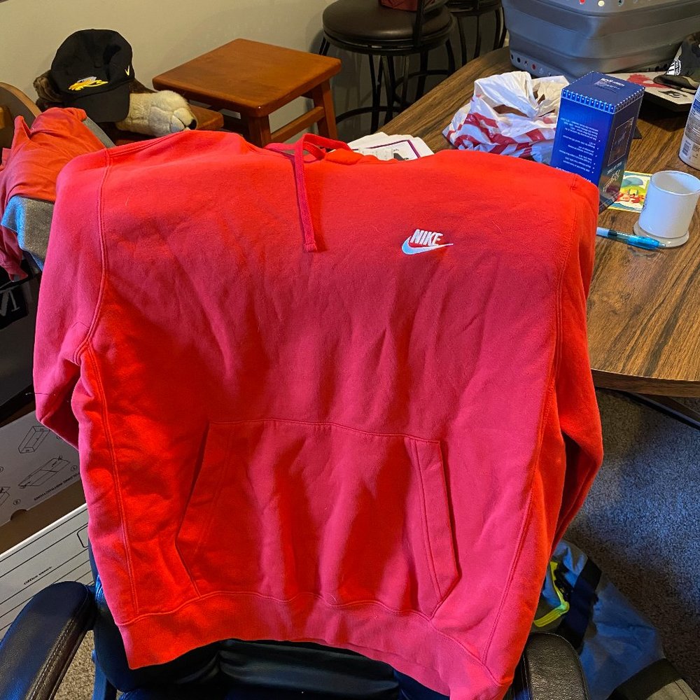 Nike Mens Hoodie - Red